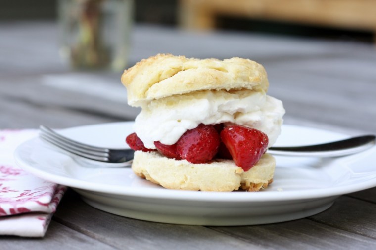 Easy Strawberry Shortcake