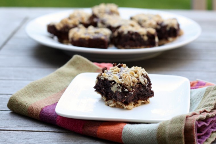 Fudgy Oatmeal Bars